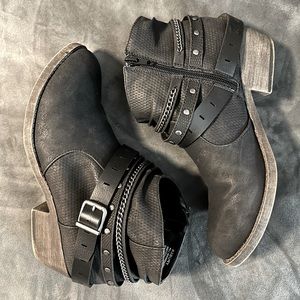 Moto style motorcycle ankle boots booties 8.5